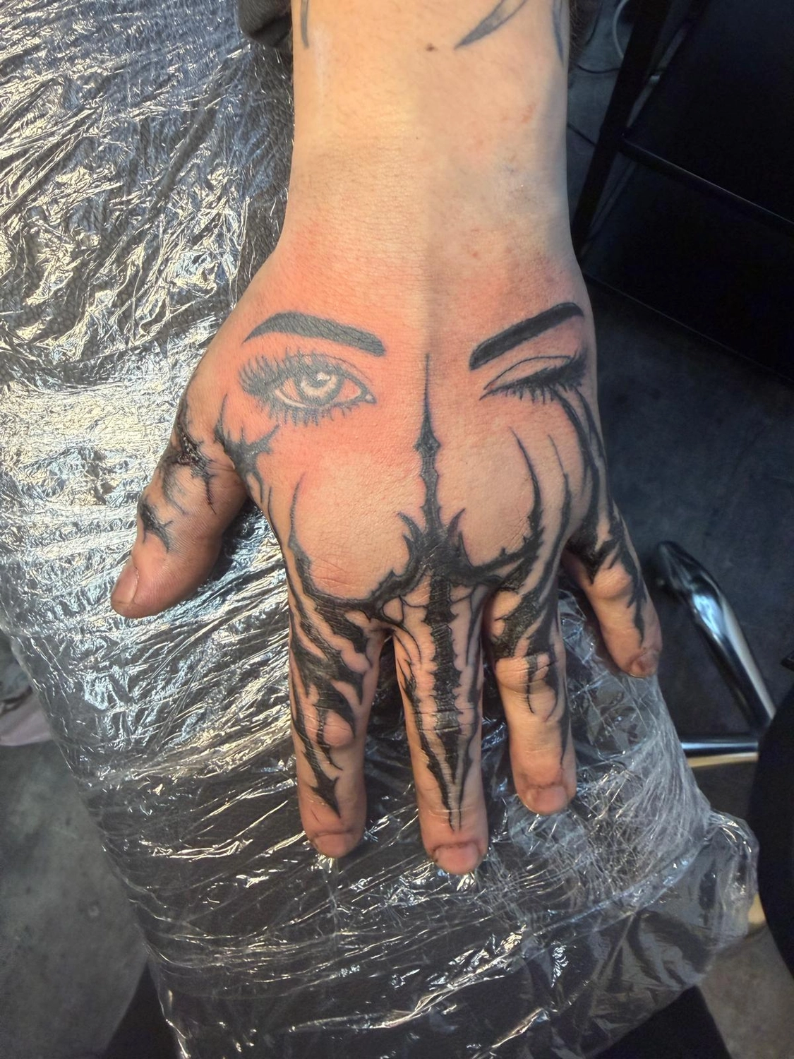 C'est la vie — Hair, Tattoo & Piercing — Oberboihingen — Tattoo